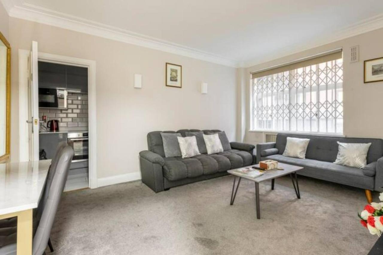 Apartment Great Mayfair Flat London