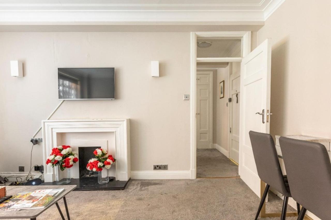 Apartment Great Mayfair Flat